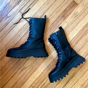 Black Primark Chunky Lace-up Combat Chelsea Boots!
